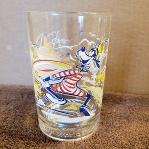 Walt Disney World Goofy Drinking Glass Blizzard Beach Typhoon Lagoon 25 Years